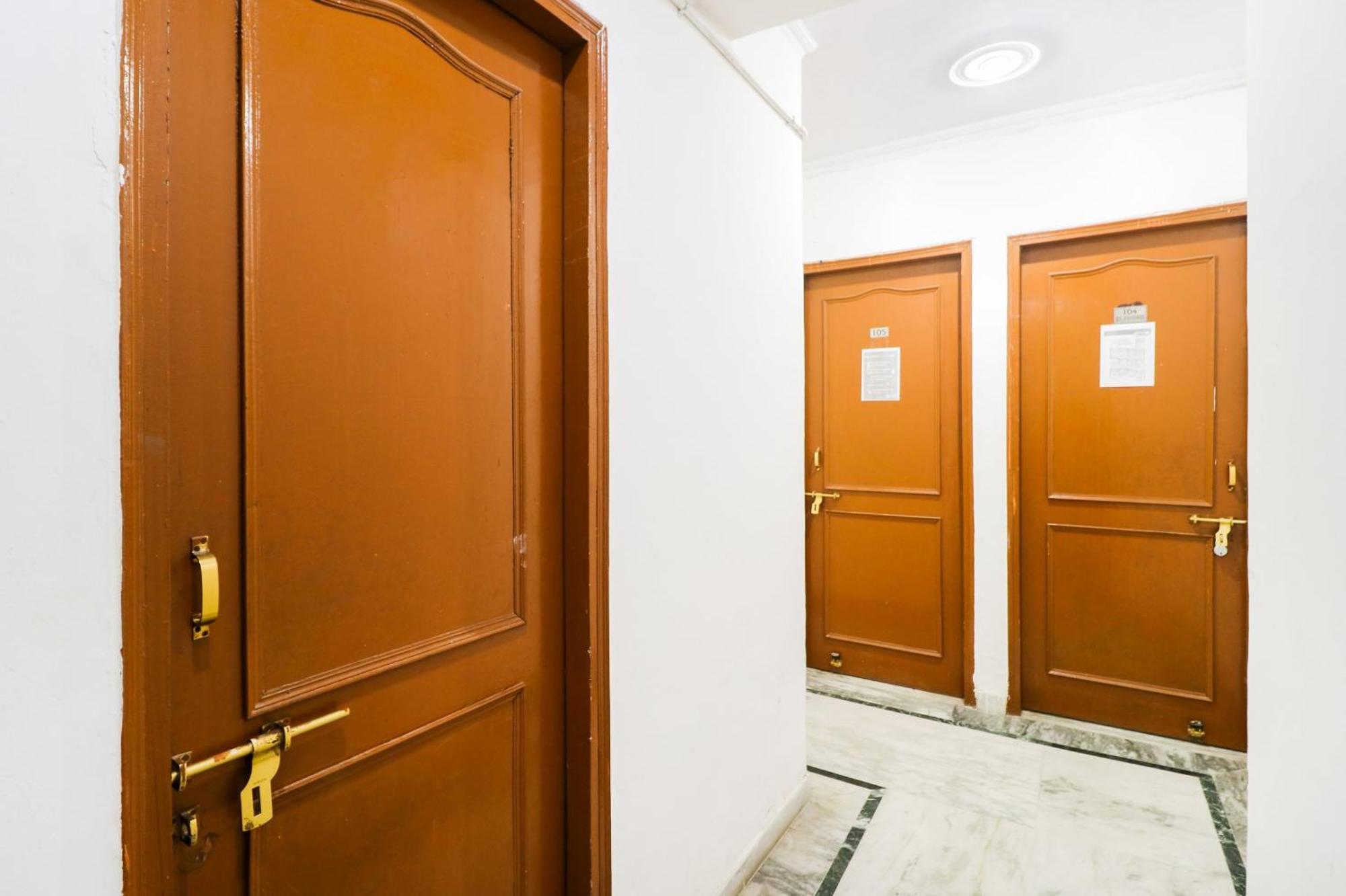 Hotel O Maurya Residency Γκουργκάον Εξωτερικό φωτογραφία