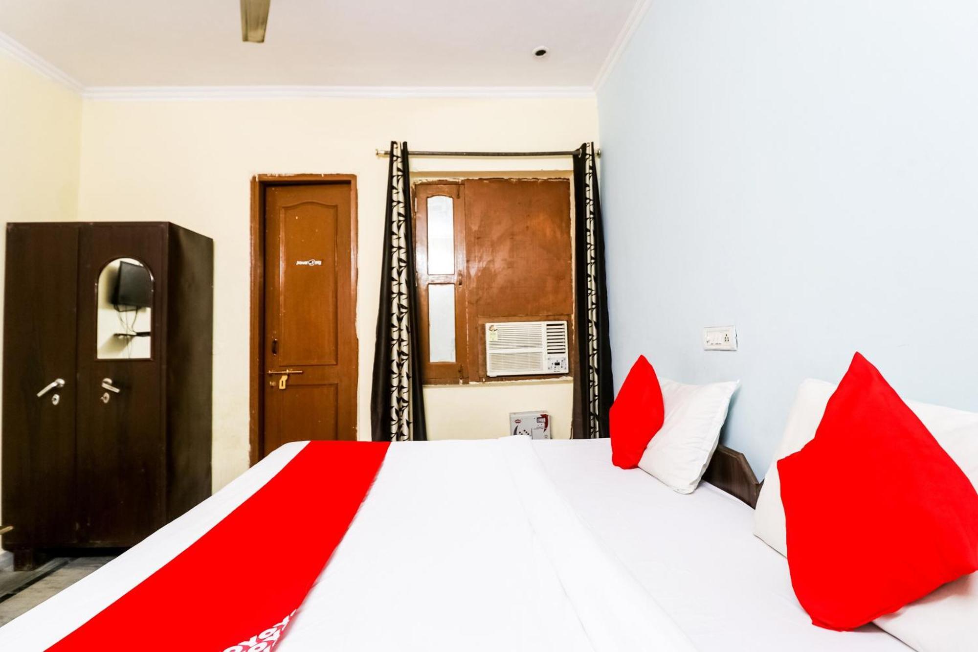 Hotel O Maurya Residency Γκουργκάον Εξωτερικό φωτογραφία